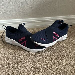 Brand new puma woman’s shoes